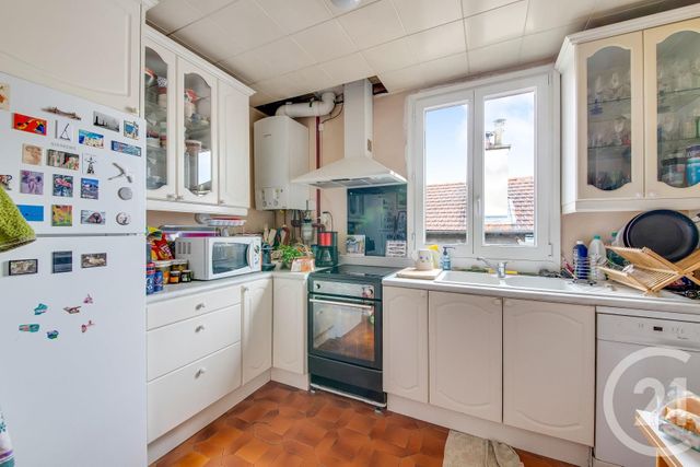 Appartement F4 à vendre - 5 pièces - 88,30 m2 - Paris - 75019 - ILE-DE-FRANCE