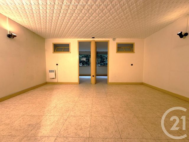 Local commercial à vendre - 74.0 m2 - 75 - Paris