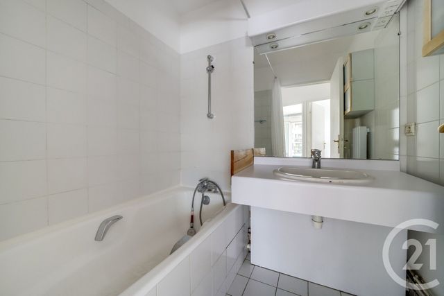 Appartement F3 à vendre - 3 pièces - 69,60 m2 - Paris - 75019 - ILE-DE-FRANCE