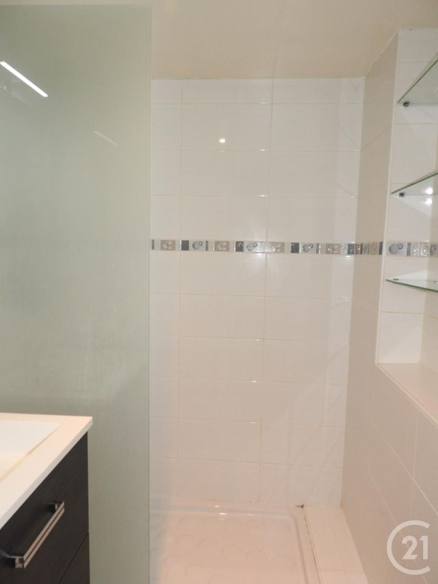 Appartement F1 à louer - 1 pièce - 27 m2 - Paris - 75019 - ILE-DE-FRANCE