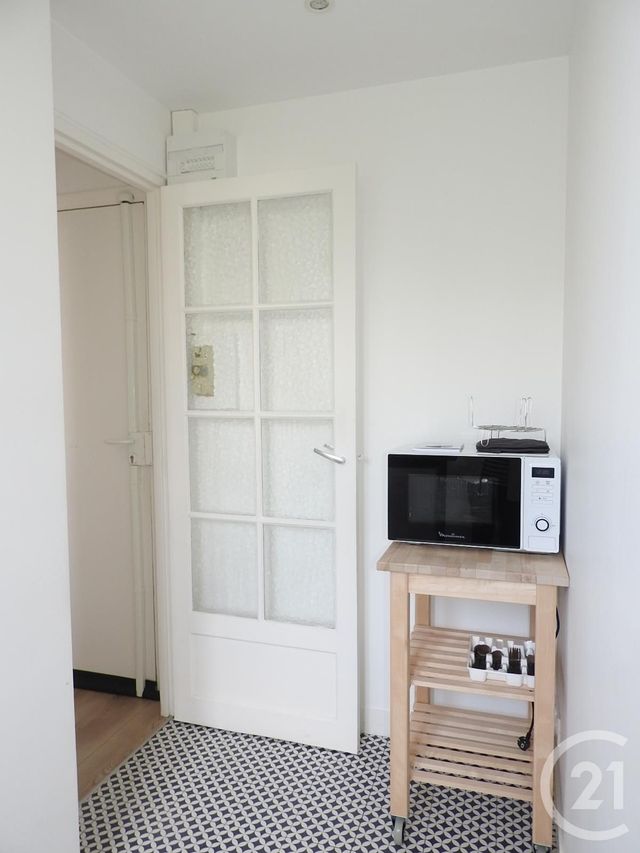 Appartement Studio &agrave; louer - 1 pi&egrave;ce - 18,54 m2 - Paris - 75019 - ILE-DE-FRANCE
