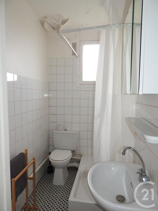 Appartement Studio &agrave; louer - 1 pi&egrave;ce - 18,54 m2 - Paris - 75019 - ILE-DE-FRANCE