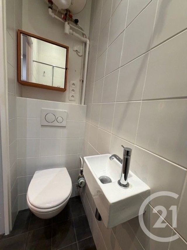 Appartement Studette &agrave; vendre - 1 pi&egrave;ce - 11,57 m2 - Paris - 75020 - ILE-DE-FRANCE