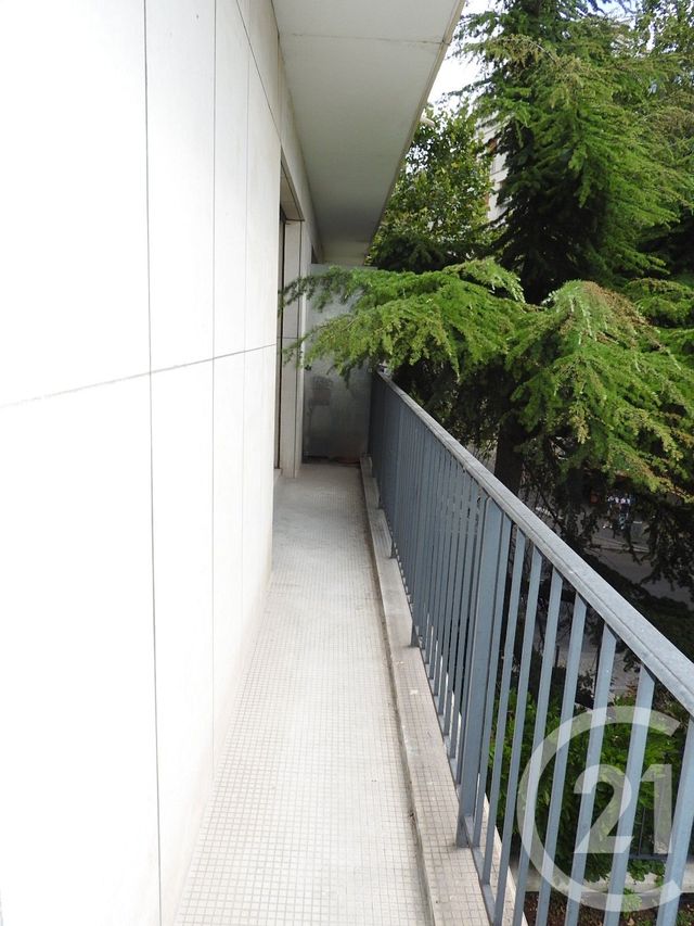 Appartement F3 &agrave; louer - 3 pi&egrave;ces - 62 m2 - Paris - 75019 - ILE-DE-FRANCE