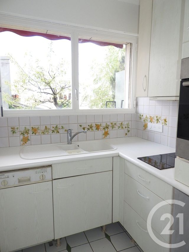 Appartement F3 &agrave; louer - 3 pi&egrave;ces - 62 m2 - Paris - 75019 - ILE-DE-FRANCE