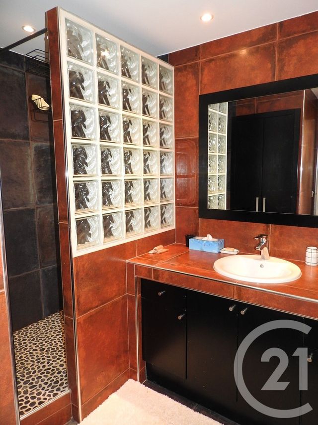 Appartement F2 &agrave; louer - 2 pi&egrave;ces - 59,02 m2 - Paris - 75019 - ILE-DE-FRANCE
