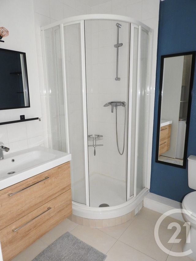 Appartement F2 &agrave; louer - 2 pi&egrave;ces - 28,50 m2 - Paris - 75020 - ILE-DE-FRANCE