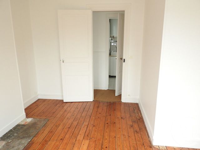 Appartement F2 &agrave; louer - 2 pi&egrave;ces - 36,50 m2 - Paris - 75019 - ILE-DE-FRANCE