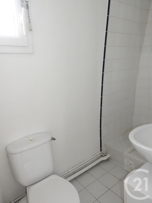 Appartement F2 &agrave; louer - 2 pi&egrave;ces - 36,50 m2 - Paris - 75019 - ILE-DE-FRANCE