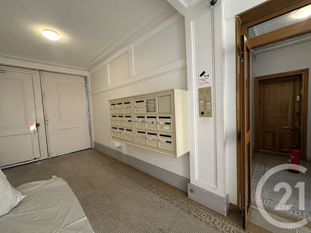 Appartement F6 &agrave; vendre - 6 pi&egrave;ces - 121,60 m2 - Paris - 75019 - ILE-DE-FRANCE