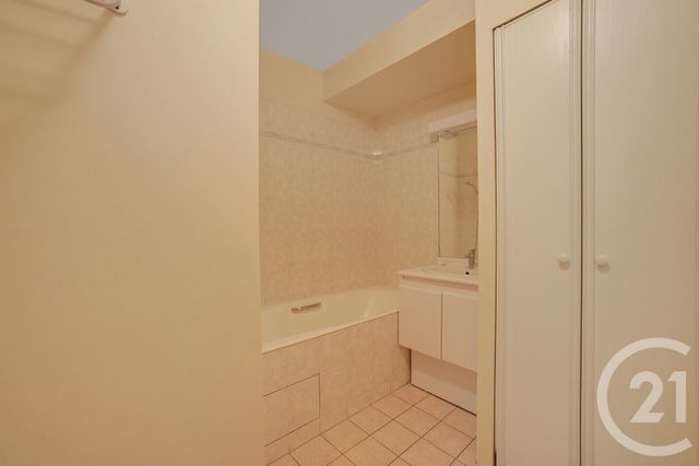 Appartement F4 &agrave; vendre - 4 pi&egrave;ces - 107,55 m2 - Paris - 75019 - ILE-DE-FRANCE