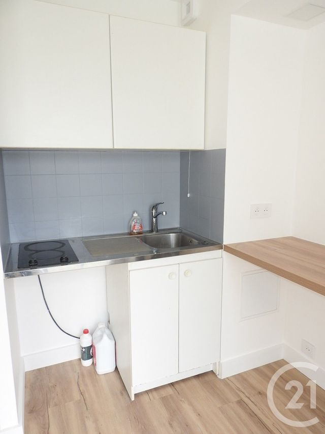 Appartement F1 &agrave; louer - 1 pi&egrave;ce - 24,55 m2 - Paris - 75019 - ILE-DE-FRANCE