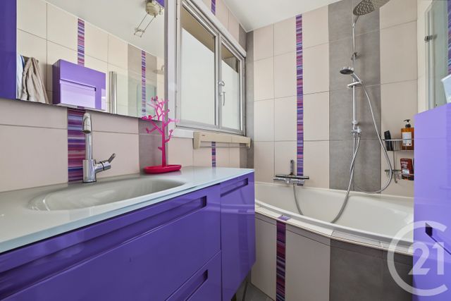 Appartement F4 &agrave; vendre - 4 pi&egrave;ces - 70,71 m2 - Paris - 75019 - ILE-DE-FRANCE