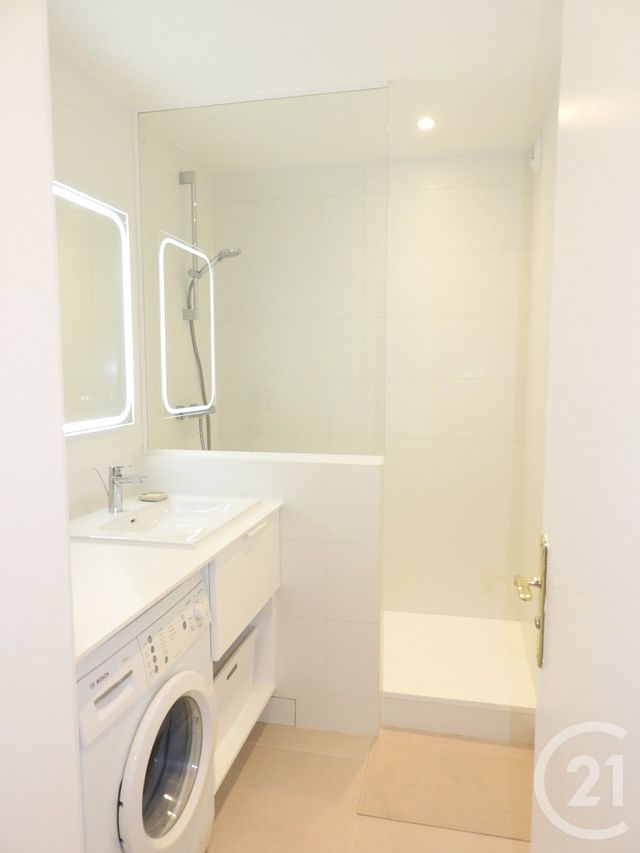 Appartement F2 &agrave; louer - 2 pi&egrave;ces - 59,55 m2 - Paris - 75019 - ILE-DE-FRANCE
