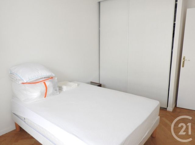 Appartement F2 &agrave; louer - 2 pi&egrave;ces - 59,55 m2 - Paris - 75019 - ILE-DE-FRANCE