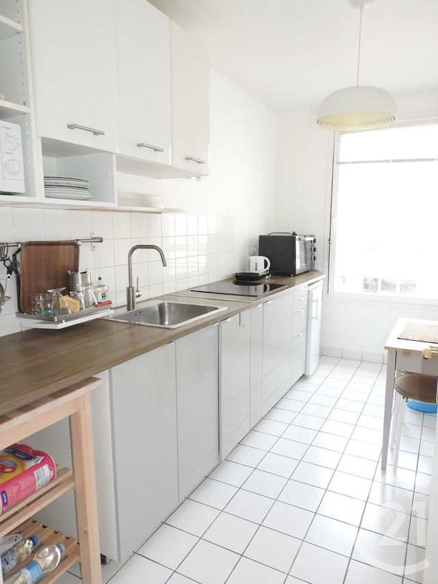 Appartement F2 &agrave; louer - 2 pi&egrave;ces - 59,55 m2 - Paris - 75019 - ILE-DE-FRANCE