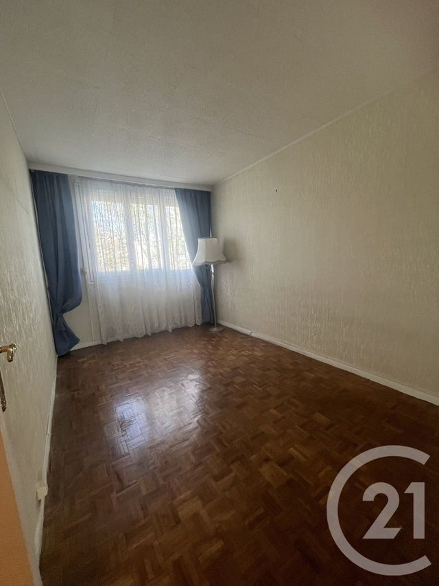Appartement F4 &agrave; vendre - 4 pi&egrave;ces - 65,70 m2 - Gennevilliers - 92 - ILE-DE-FRANCE