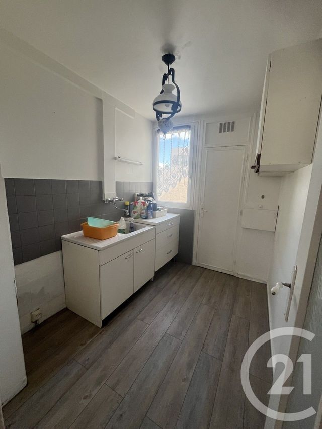 Appartement F4 &agrave; vendre - 4 pi&egrave;ces - 65,70 m2 - Gennevilliers - 92 - ILE-DE-FRANCE