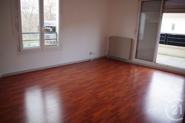 Appartement F2 &agrave; louer - 2 pi&egrave;ces - 41,20 m2 - Gennevilliers - 92 - ILE-DE-FRANCE
