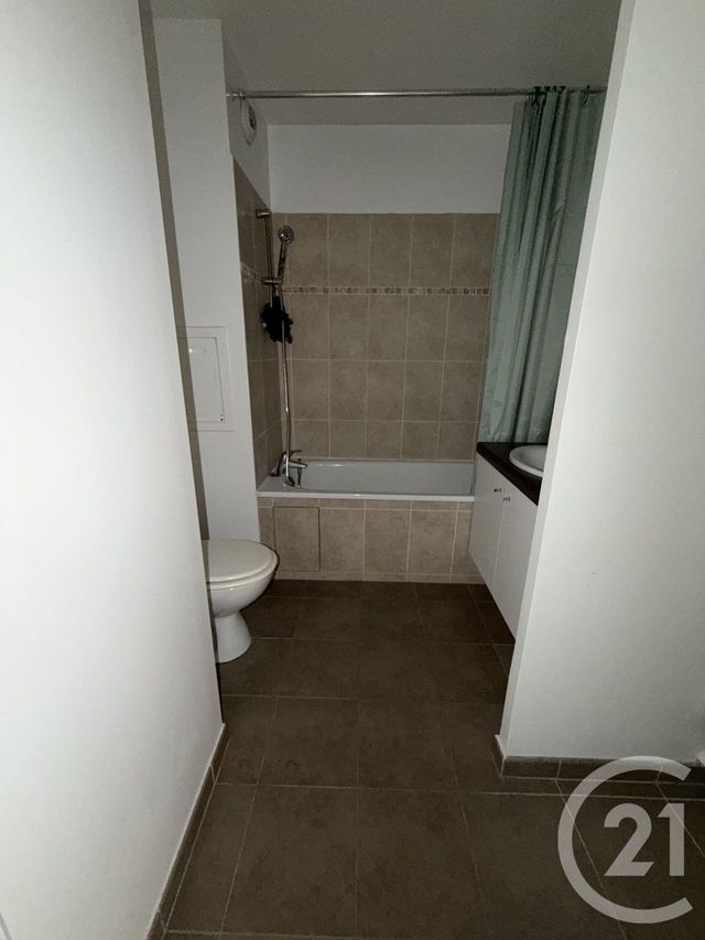 Appartement F2 &agrave; louer - 2 pi&egrave;ces - 41,74 m2 - Gennevilliers - 92 - ILE-DE-FRANCE