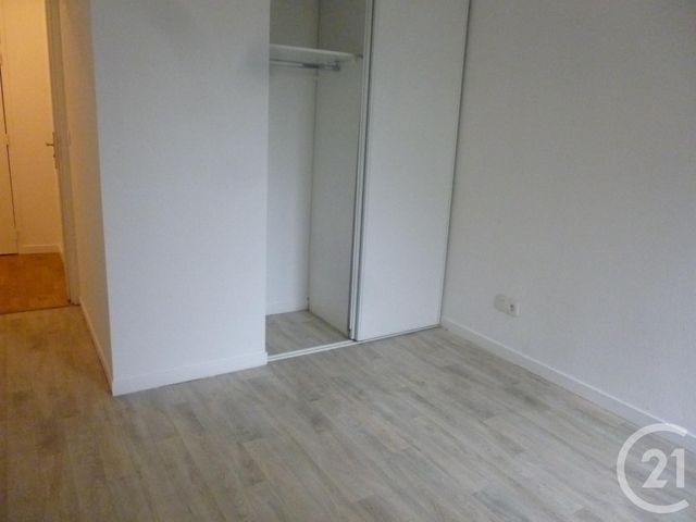 Appartement F2 &agrave; louer - 2 pi&egrave;ces - 41,74 m2 - Gennevilliers - 92 - ILE-DE-FRANCE