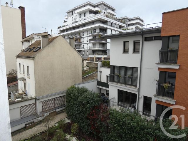 Appartement Studio &agrave; louer - 1 pi&egrave;ce - 30,42 m2 - Courbevoie - 92 - ILE-DE-FRANCE