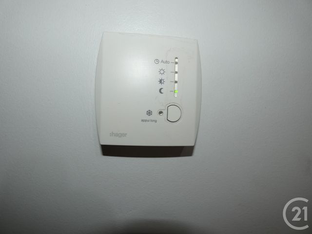 Appartement Studio &agrave; louer - 1 pi&egrave;ce - 30,42 m2 - Courbevoie - 92 - ILE-DE-FRANCE