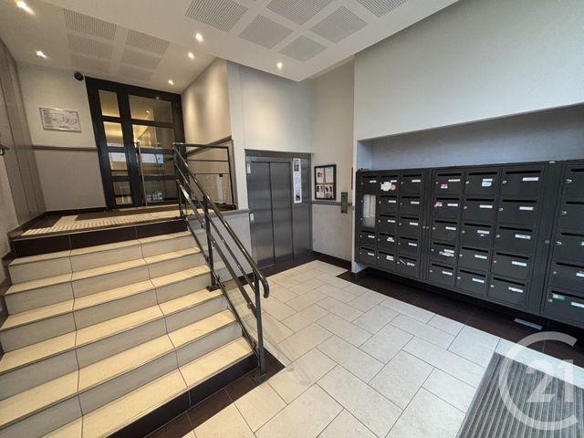 Appartement F2 à vendre - 2 pièces - 46 m2 - Gennevilliers - 92 - ILE-DE-FRANCE