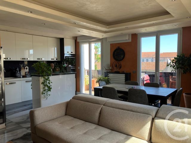 Appartement F3 à vendre - 3 pièces - 67 m2 - Gennevilliers - 92 - ILE-DE-FRANCE