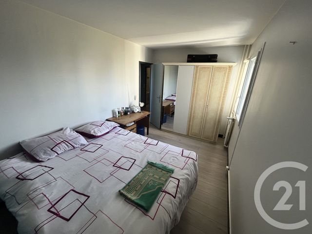 Appartement F4 à vendre - 4 pièces - 77,25 m2 - Gennevilliers - 92 - ILE-DE-FRANCE