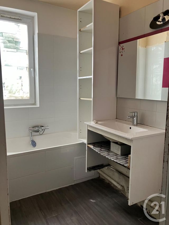 Appartement F4 à vendre - 4 pièces - 65 m2 - Gennevilliers - 92 - ILE-DE-FRANCE