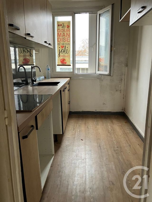 Appartement F4 à vendre - 4 pièces - 65 m2 - Gennevilliers - 92 - ILE-DE-FRANCE