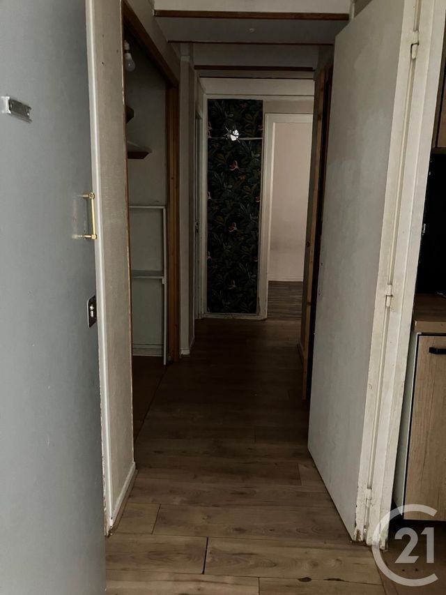 Appartement F4 à vendre - 4 pièces - 65 m2 - Gennevilliers - 92 - ILE-DE-FRANCE