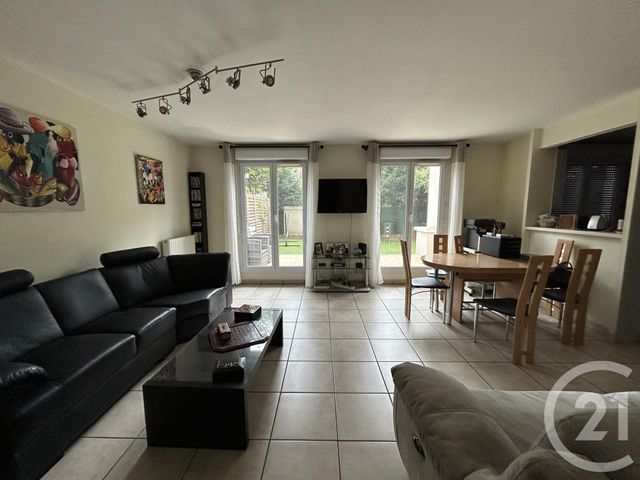 Appartement F4 &agrave; vendre - 4 pi&egrave;ces - 83 m2 - Villeneuve La Garenne - 92 - ILE-DE-FRANCE