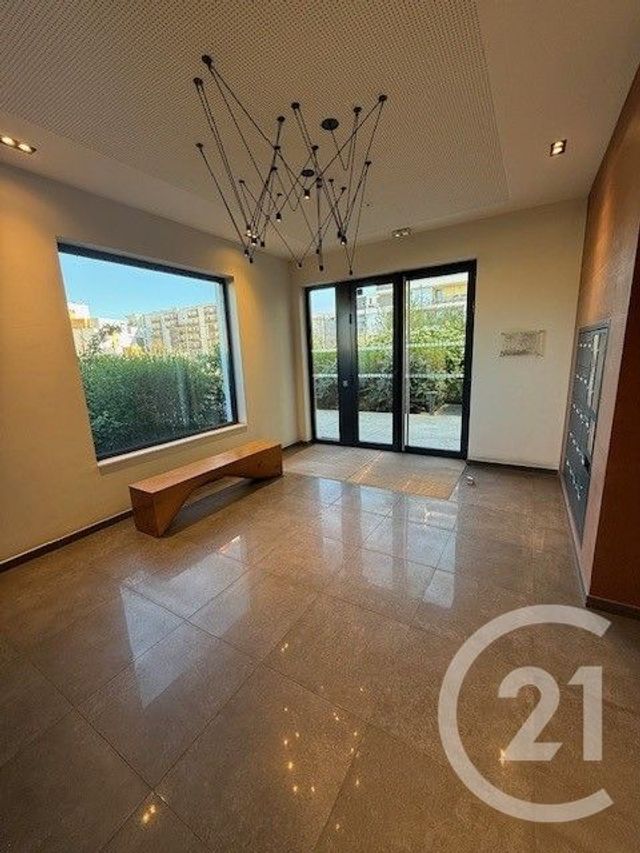 Appartement F4 &agrave; vendre - 4 pi&egrave;ces - 87 m2 - Gennevilliers - 92 - ILE-DE-FRANCE