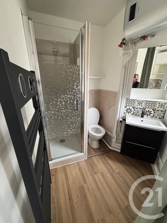 Appartement F1 &agrave; louer - 1 pi&egrave;ce - 19 m2 - Asnieres Sur Seine - 92 - ILE-DE-FRANCE