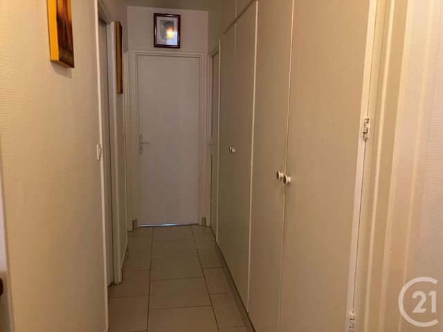 Appartement F3 à vendre - 3 pièces - 55 m2 - Villeneuve La Garenne - 92 - ILE-DE-FRANCE