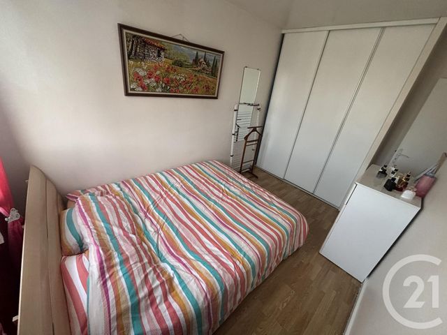 Appartement F3 à vendre - 3 pièces - 55 m2 - Villeneuve La Garenne - 92 - ILE-DE-FRANCE