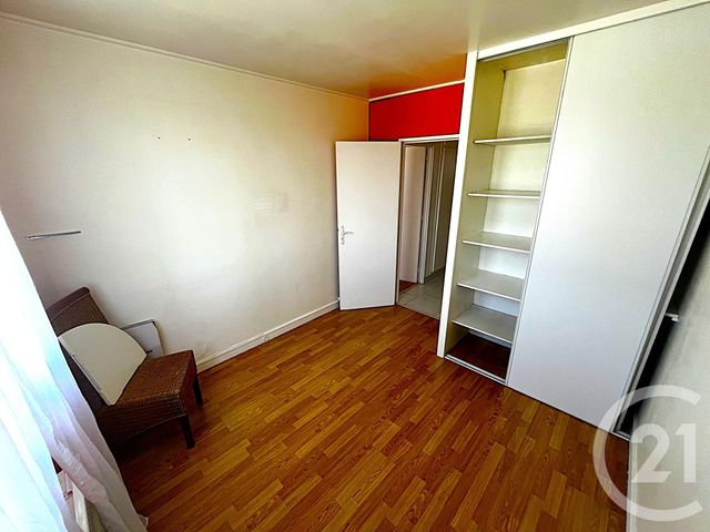 Appartement F3 à vendre - 3 pièces - 55 m2 - Villeneuve La Garenne - 92 - ILE-DE-FRANCE