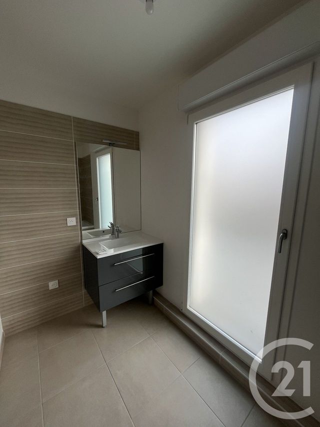 Appartement à louer - 3 pièces - 57,46 m2 - Asnieres Sur Seine - 92 - ILE-DE-FRANCE
