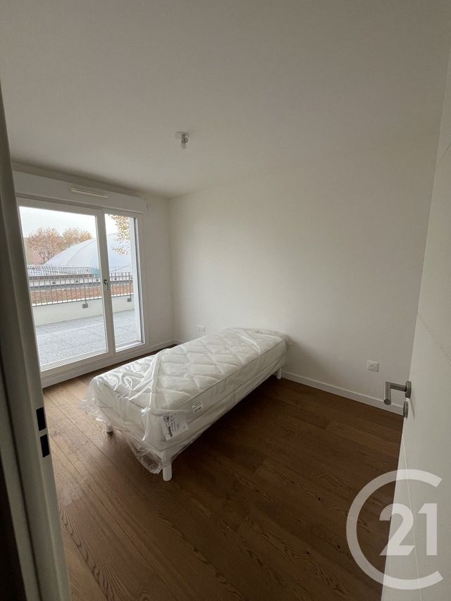 Appartement à louer - 3 pièces - 57,46 m2 - Asnieres Sur Seine - 92 - ILE-DE-FRANCE
