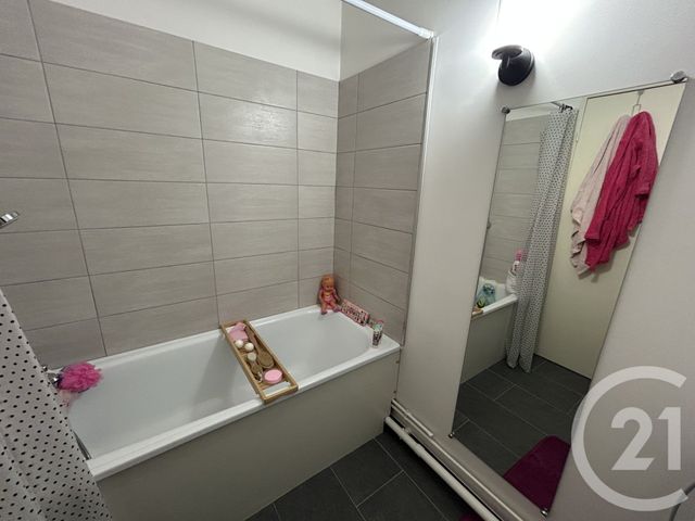 Appartement F4 &agrave; vendre - 4 pi&egrave;ces - 83 m2 - Gennevilliers - 92 - ILE-DE-FRANCE