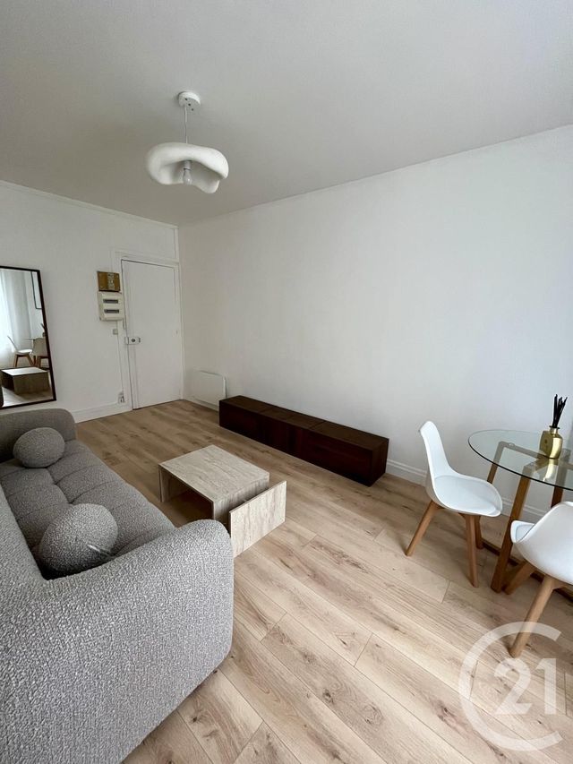 Appartement F2 &agrave; louer - 2 pi&egrave;ces - 32 m2 - Gennevilliers - 92 - ILE-DE-FRANCE