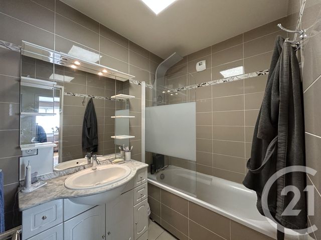 Appartement F3 &agrave; vendre - 3 pi&egrave;ces - 72 m2 - Gennevilliers - 92 - ILE-DE-FRANCE