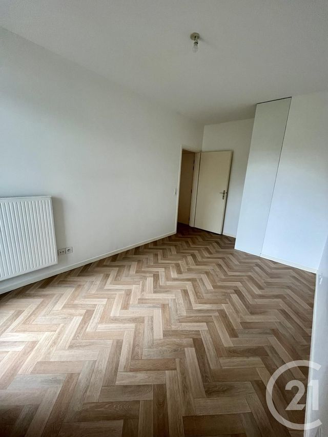 Appartement &agrave; louer - 2 pi&egrave;ces - 38 m2 - Gennevilliers - 92 - ILE-DE-FRANCE