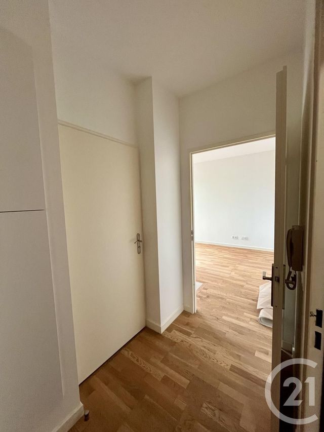 Appartement &agrave; louer - 2 pi&egrave;ces - 38 m2 - Gennevilliers - 92 - ILE-DE-FRANCE