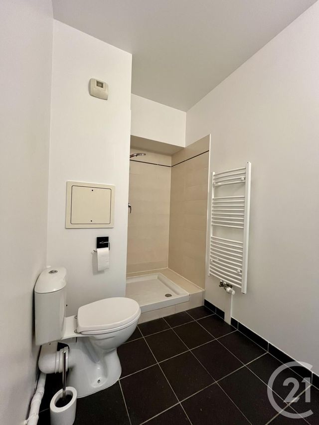 Appartement &agrave; louer - 2 pi&egrave;ces - 38 m2 - Gennevilliers - 92 - ILE-DE-FRANCE