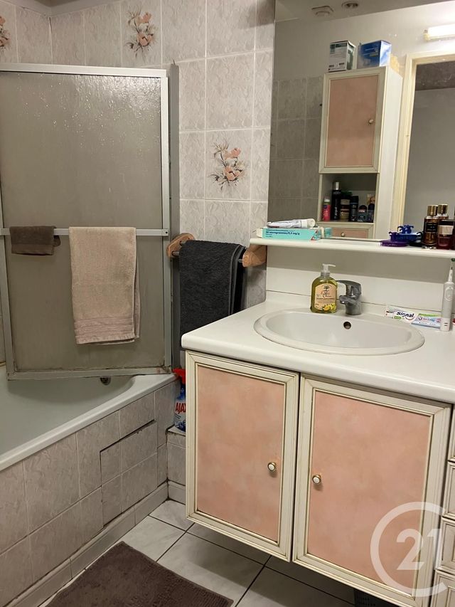 Appartement F3 &agrave; vendre - 3 pi&egrave;ces - 61,96 m2 - Villeneuve La Garenne - 92 - ILE-DE-FRANCE