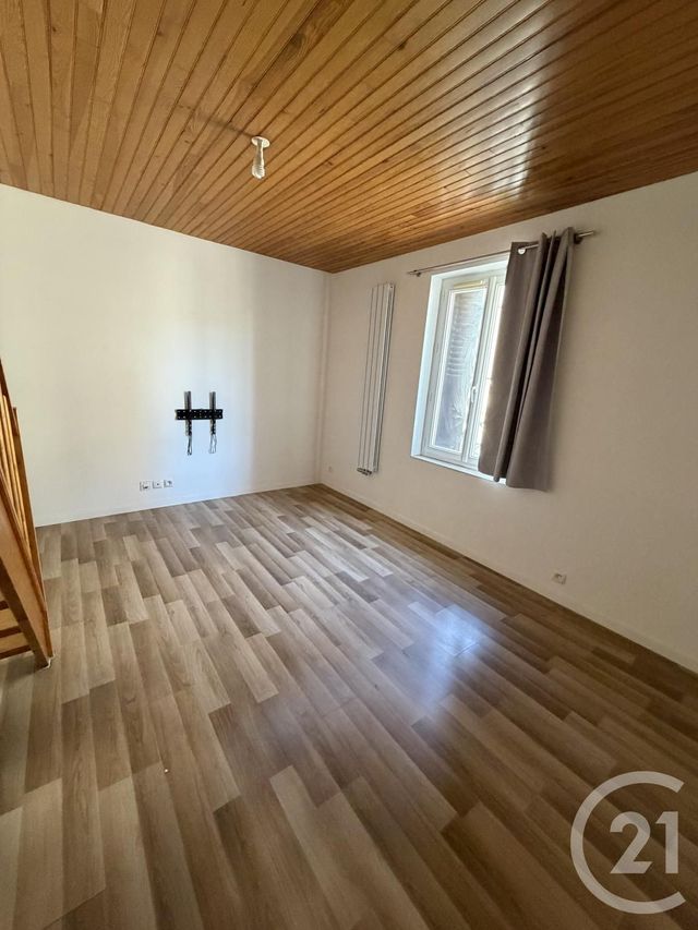 Maison &agrave; louer - 2 pi&egrave;ces - 42,75 m2 - Gennevilliers - 92 - ILE-DE-FRANCE