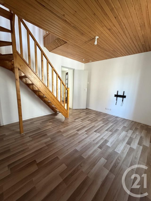 Maison &agrave; louer - 2 pi&egrave;ces - 42,75 m2 - Gennevilliers - 92 - ILE-DE-FRANCE